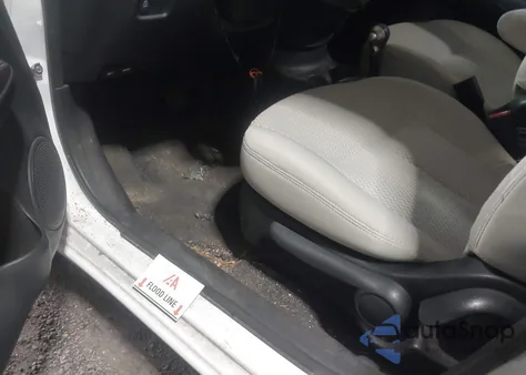 2014 Nissan Versa Note Sv из США, поврежденный, VIN 3N1CE2CPXEL351482